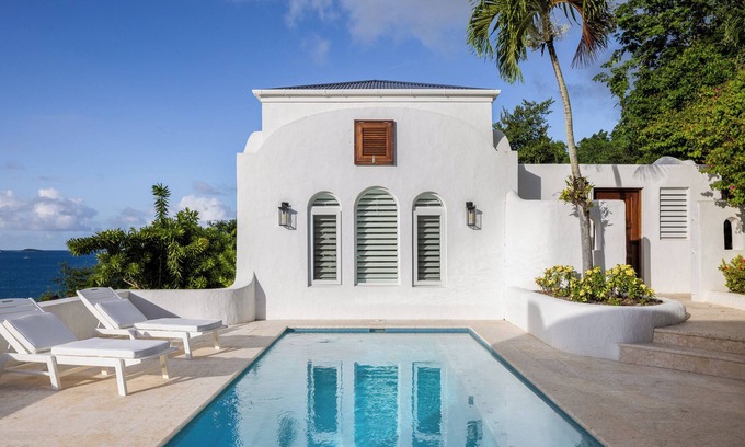 West End Villa | VILLA SANTORINI - walk to beach and restaurants from this luxurious masterpiece