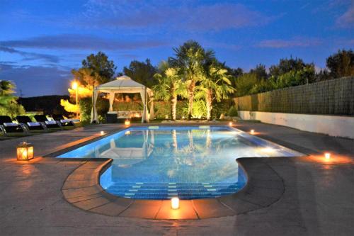 Sant Pere de Ribes Villa | Villa Sitges La Calma 10 minutes drive Sitges 2 minutes walk Garraf Park AC