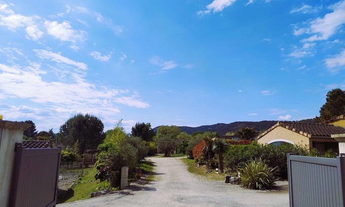 Sampzon Villa | Villa Soleïa with swimming pool, at the gateway to the Ardèche Gorges
