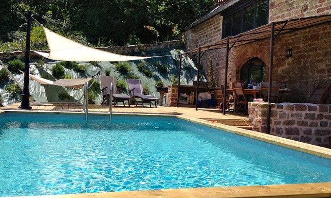 Noailhac Villa | Villa spacieuse à Noailhac avec piscine privée