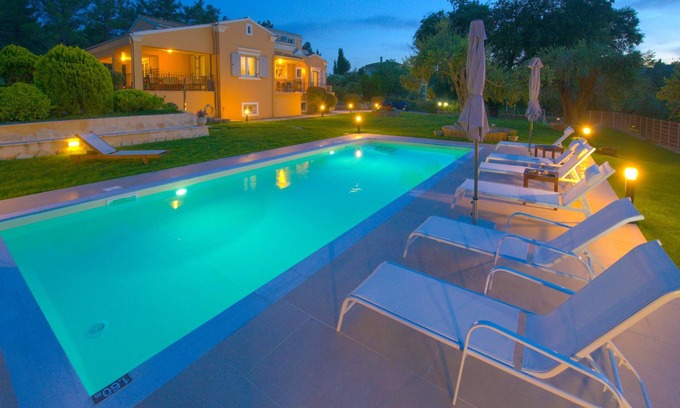 Dassia Villa | Villa Spyrelia in Dassia