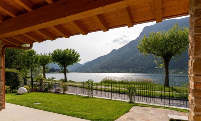 Crone Villa | Villa Stefano - Two Bedroom Villa, Sleeps 6