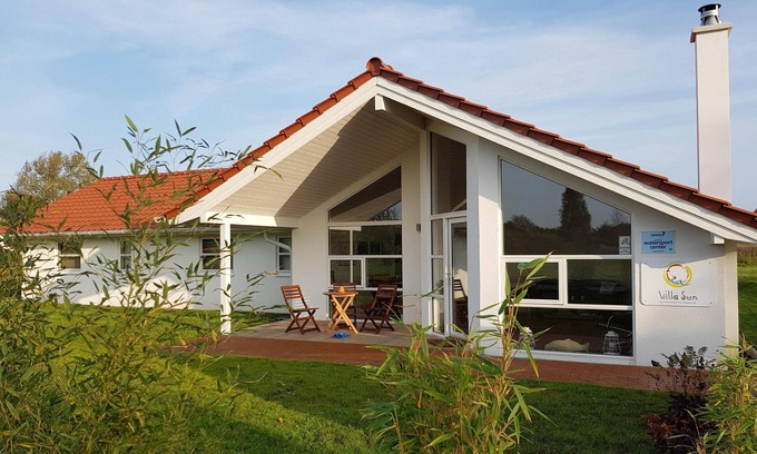 Trent House | Villa Sun on the bay on Rügen. For 8 persons, with sauna!