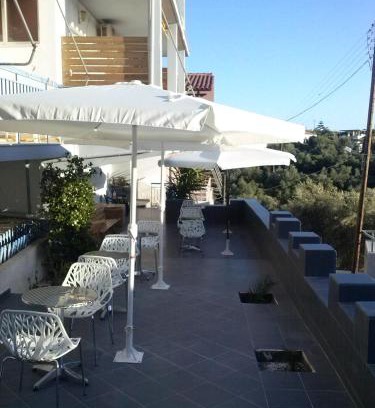 Mikri Mantineia Apartment | Villa Teo