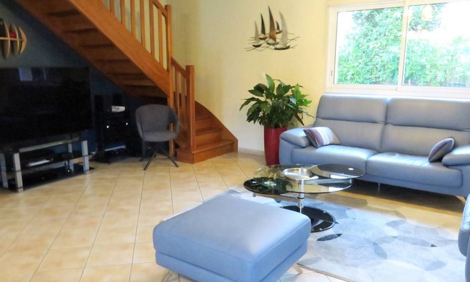 Tregastel House | Villa Trégastel, 3 bedrooms, 6 persons