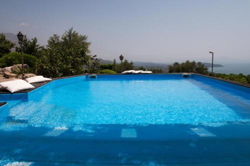 Formia House | Villa Treglia b&b