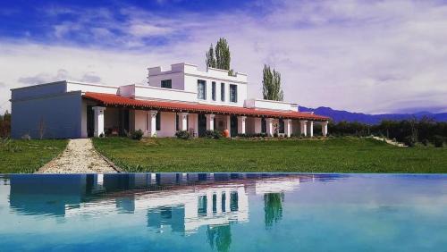 Lujan de Cuyo Bed & Breakfast | Villa Trinidad Guesthouse