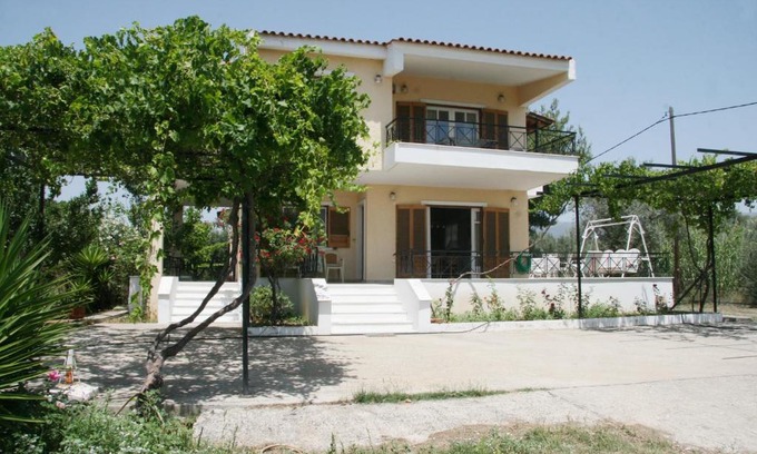 Amarinthos House | Villa Vlichos