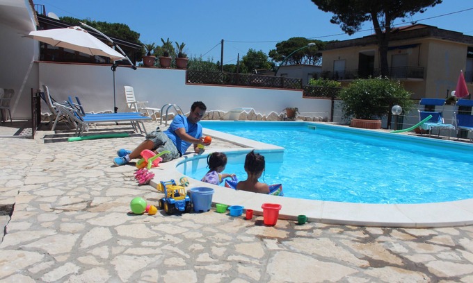 Castel Volturno Villa | Villa with Pool Naples Sea Beach Garden vacation private park. 13persone