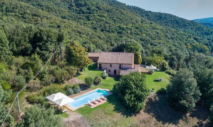 Gambassi Terme Villa | Villa with Pool, Wifi and Panorama Views