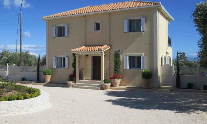 Karavados Villa | Villa with Private Pool, Sea and Mountain Views