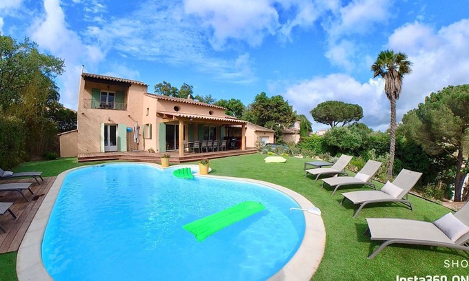 Cogolin Villa | Villa with private pool for 12 in Golfe de Saint Tropez