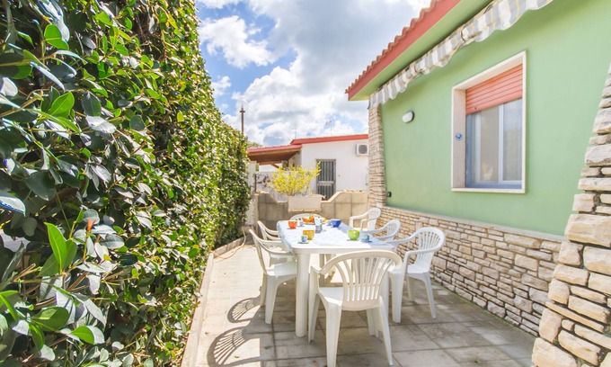 Scala di Furno Villa | Villetta Belvedere 400 Meters From Sea, Porto Cesareo, Italy