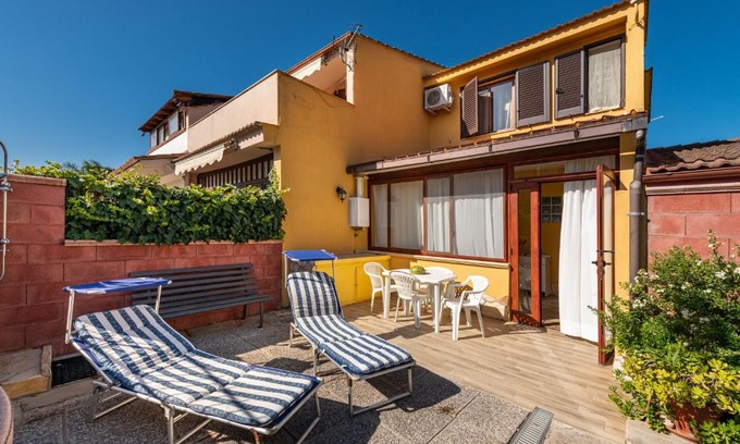 Capitana House | Villino Ester