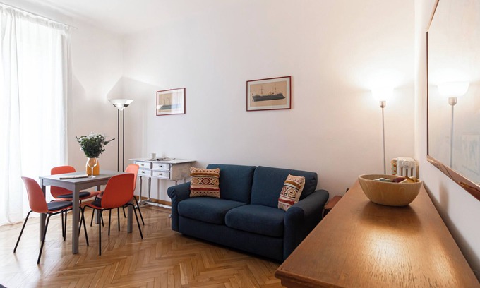 Magenta Apartment | Vincenzo Monti 29 E - One Bedroom Apartment, Sleeps 3