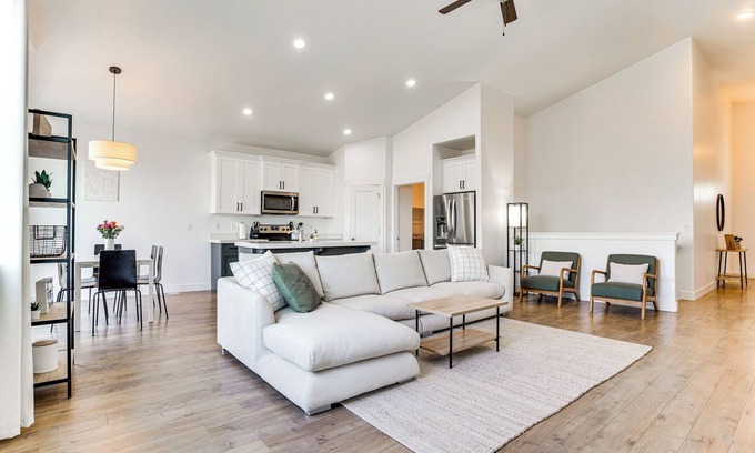 Vineyard House | Vineyard Retreat w/Gas Grill Near Utah Lake!