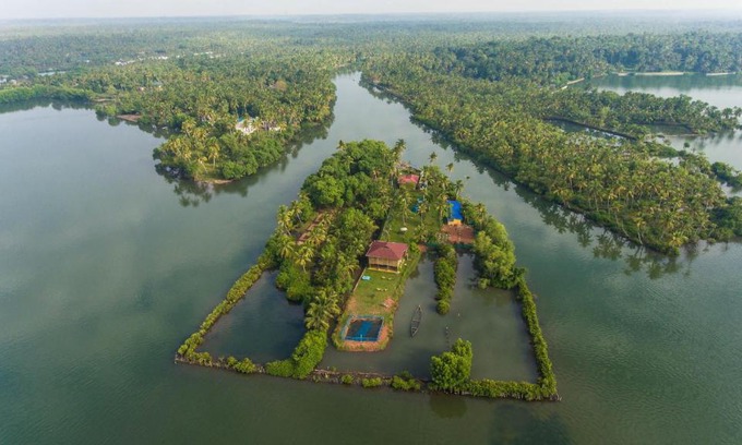 Munroe Island House | Vinis Farm - A Private Island Stay -Privacy Redefined !