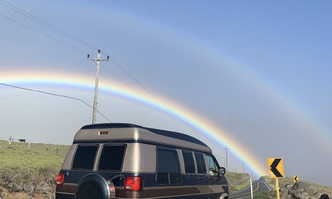 Hilo House | Vintage Campervan with Good Vibes - from Campervans Big Island
