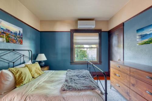 Kerns House | Vintage Craftsman in Byrnes Addition - 99 WalkScore