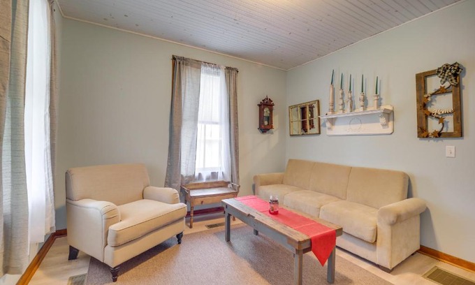 Port Henry Apartment | Vintage Moriah Apt Close to Adirondacks Hiking!