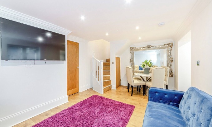 Yarm Cottage | Violet Cottage - UK45968