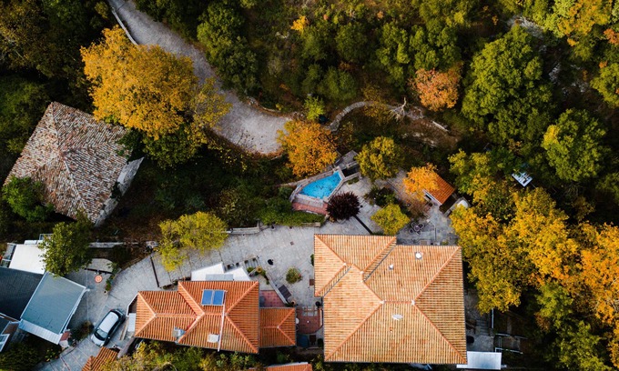 Vrastama Hotel | Viraggas