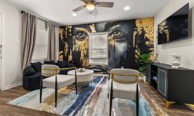 Whitehaven House | Vision on George Comfortable 4BR Home for Groups And Long Stays Rated 10/10