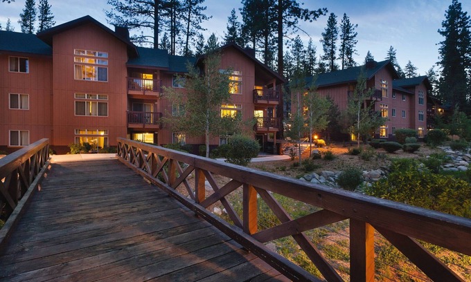 Round Hill Village Resort | Visit the Snow-capped Sierra Mountains!