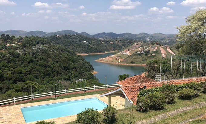 Igarata House | Vista das Águas farm in Igaratá - Swimming pool, TV, wifi, etc.