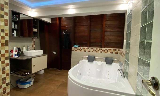 Hacienda Monjas House | Vista & Relax House a few kilometers from the historic center of Quito.