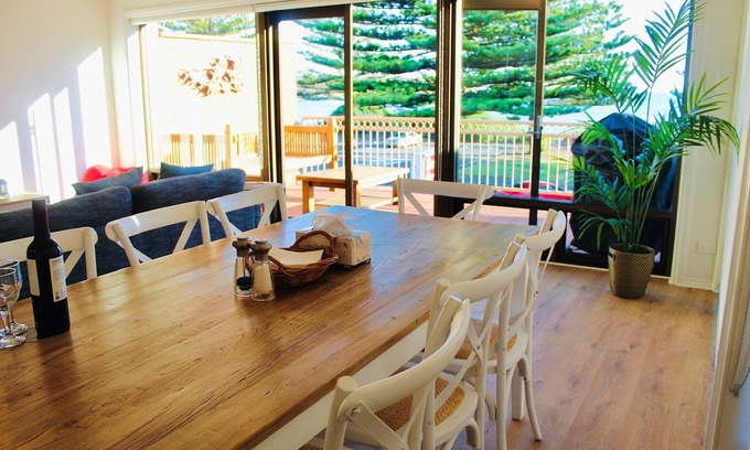 Victor Harbor Apartment | Vista Victor Harbor Beachfront Apartment no 4