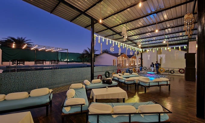 Daman Hotel | VITS Daman Devka Beach