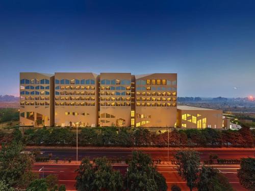 South West Hotel | Vivanta New Delhi, Dwarka