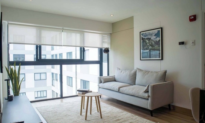 Armendariz Apartment | w* | Majestic 2BR with lovely decor in Miraflores