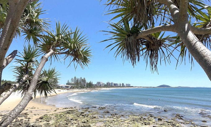 Alexandra Headland House | Walk to beach from private Family Holiday House with pool. Sleeps 7