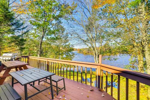 Pocono Lake House | Walk to Beach Arrowhead Lake Home