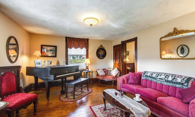 White Haven House | Walk to D&L Trailhead: Victorian Home w/Porch