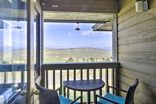 Granby Apartment | Walk to Ski Lifts Mtn-View Granby Retreat!