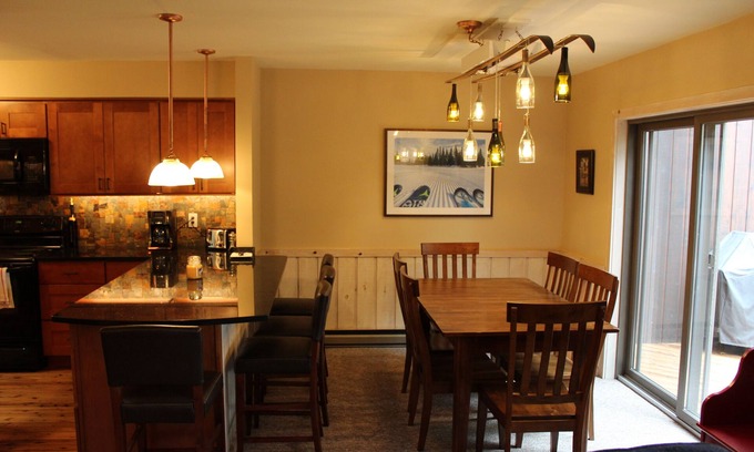 Windham House | Walk to slopes at Windham! Great ski home for families. Golf, bike, & hike too.