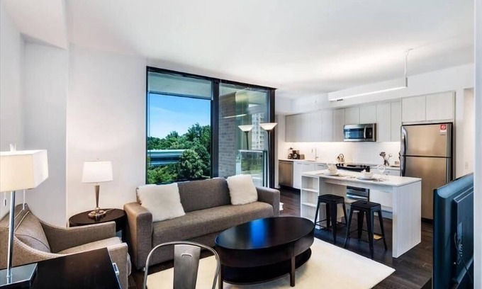 Reston Apartment | Walkable Reston Location | Well Equipped Gym & Kitchen | Reston Town Center