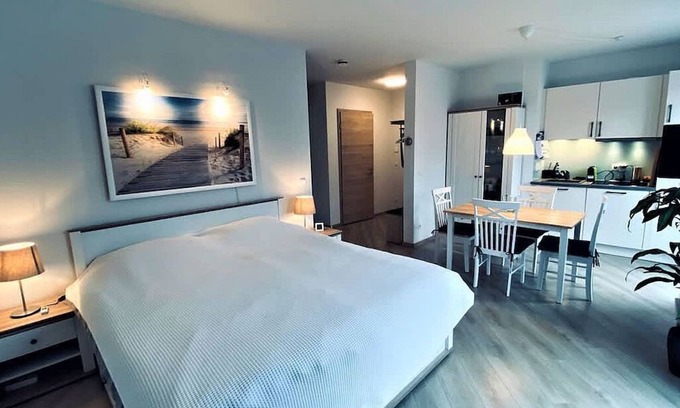 Ostliche Altstadt Apartment | Warnowperle Summary: