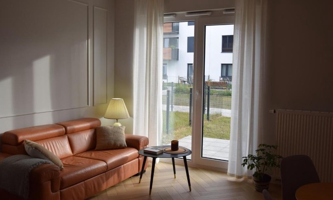 Pruszkow Apartment | Warsaw City Break II