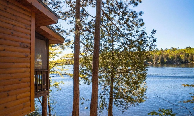 Long Lake Cabin | 'Water's Edge' 2 bedroom cottage overhanging the lake