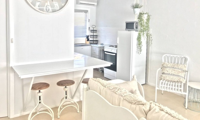 Cowes Villa | Water View Cowes - Holiday Unit