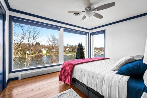 Glen Burnie House | Waterfront 5 Bedroom Near BWI Annapolis Baltimore