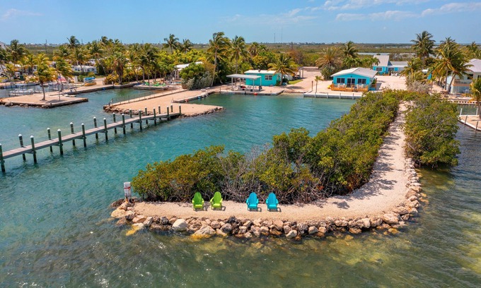 Little Torch Key House | Waterfront Anchor House with Boat Basin & Ramp!
