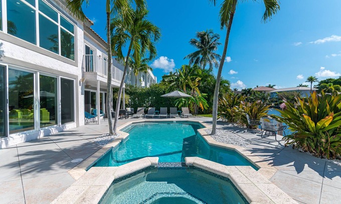 Lighthouse Point House | Waterfront Estate Exclusive-Paradise Lighthouse Point Florida Private Pool/Spa