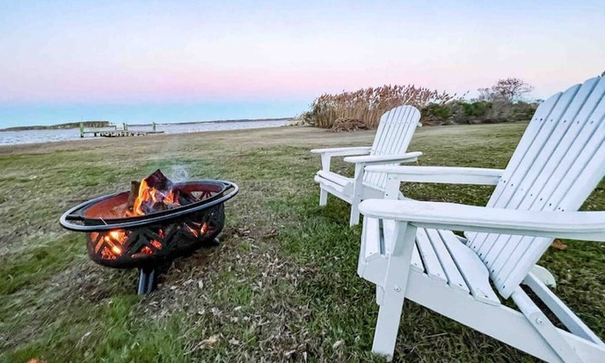 Piney Point House | ⭐️ Waterfront Getaway w/ Private Dock & Fire Pit ⭐️