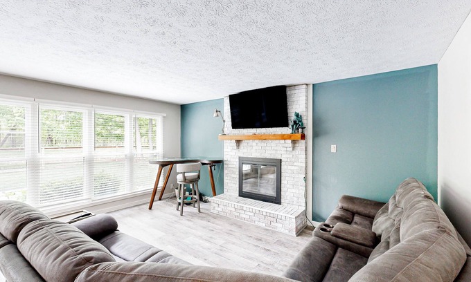 Carmel House | Waterfront house with heart-shaped pond, Vitamix, deck, W/D, & central AC