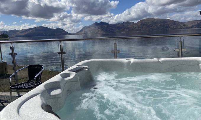 Kentallen Cottage | Waterfront Lodge 5 with Hot Tub